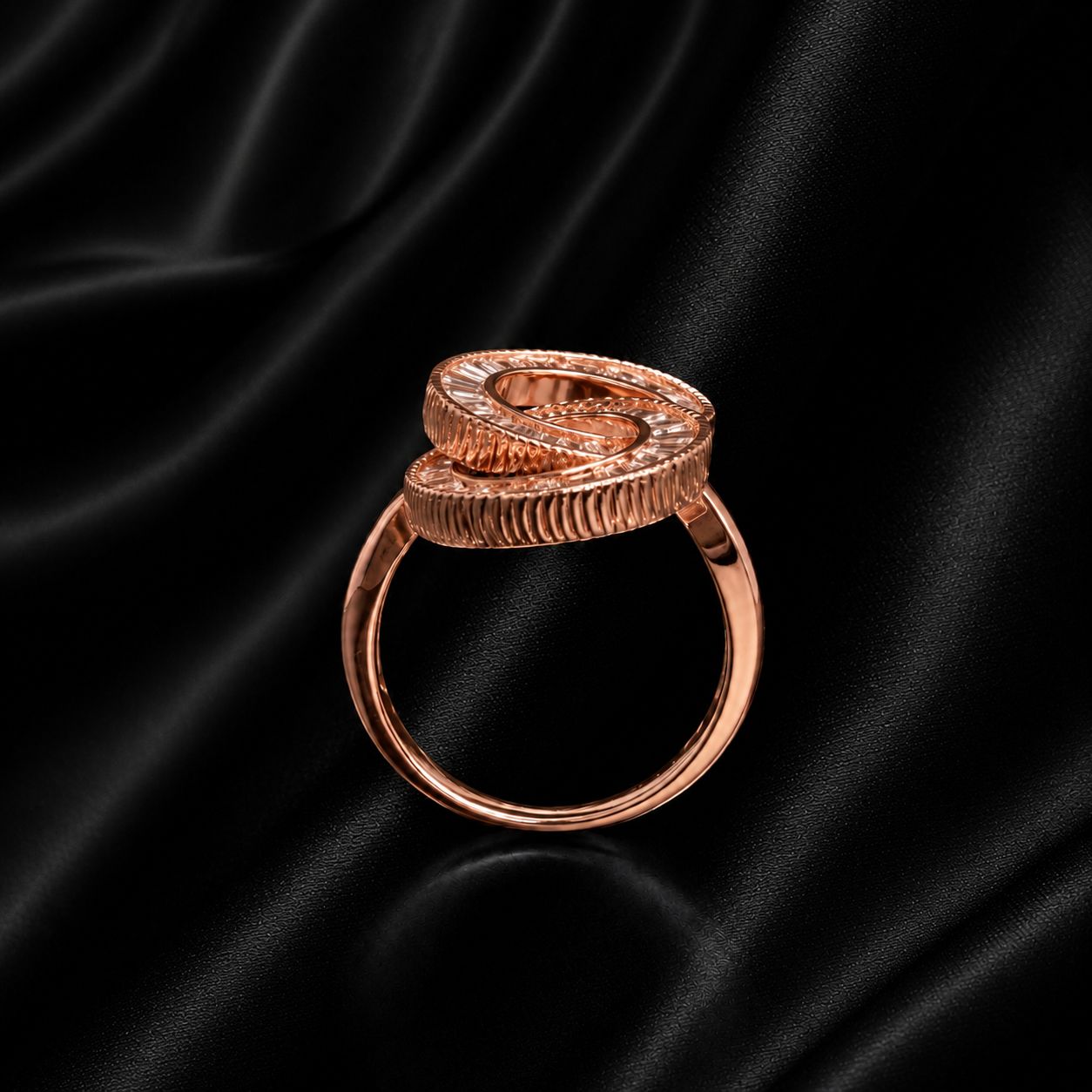 Interlocking Circle Ring (Rose Gold)