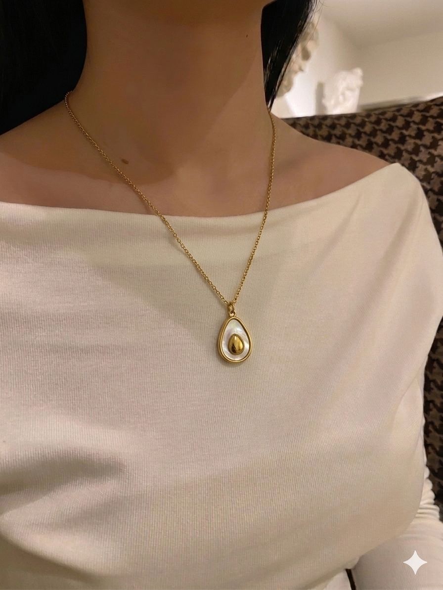 Avocado Pendant